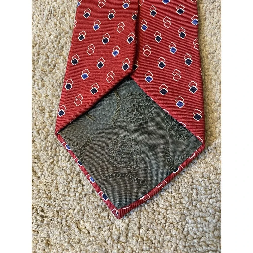 Tommy Hilfiger Vintage 100% Silk Necktie Made In USA Classic Red Blue Diamond